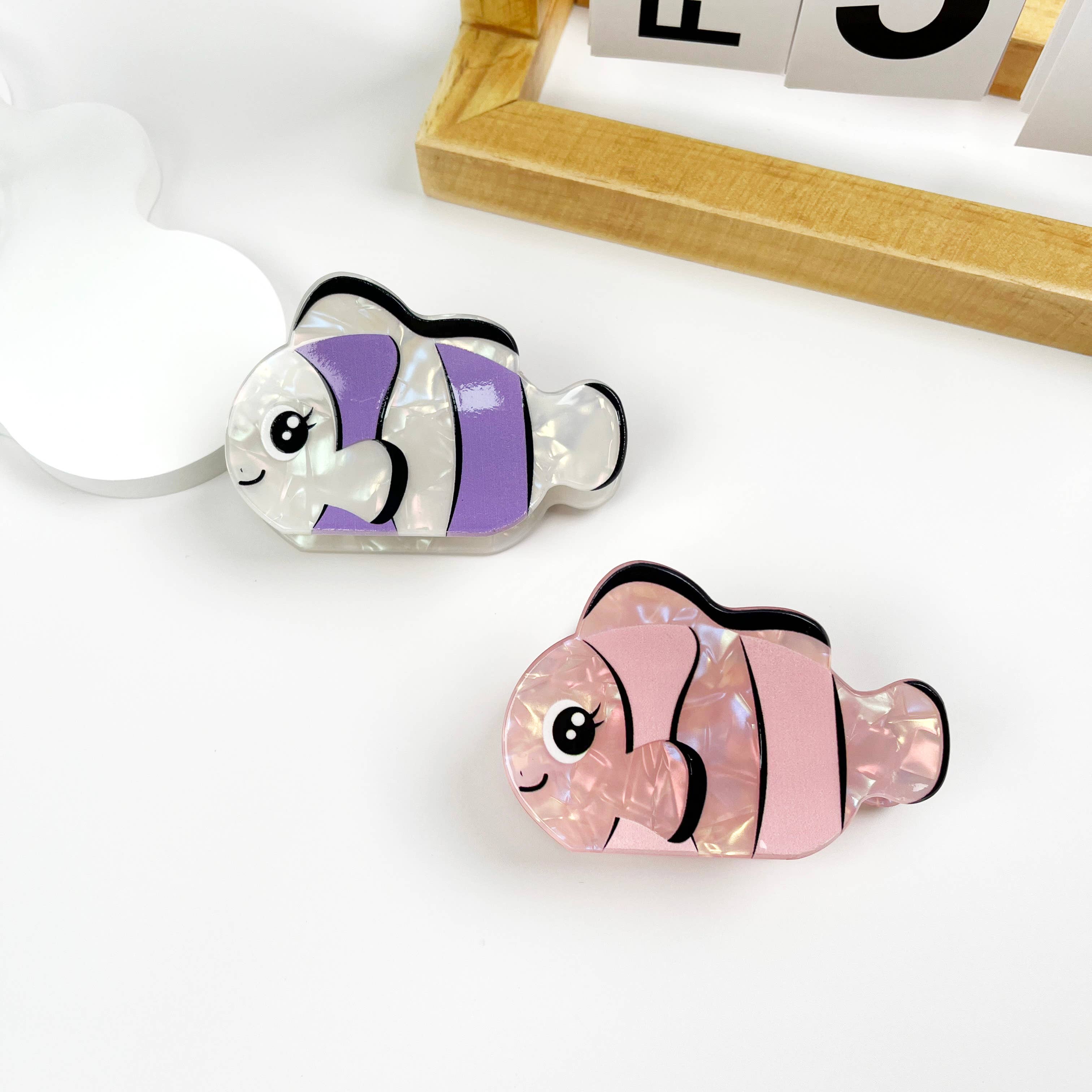 Painted Cartoon Clown Fish Hair Clip: Purple