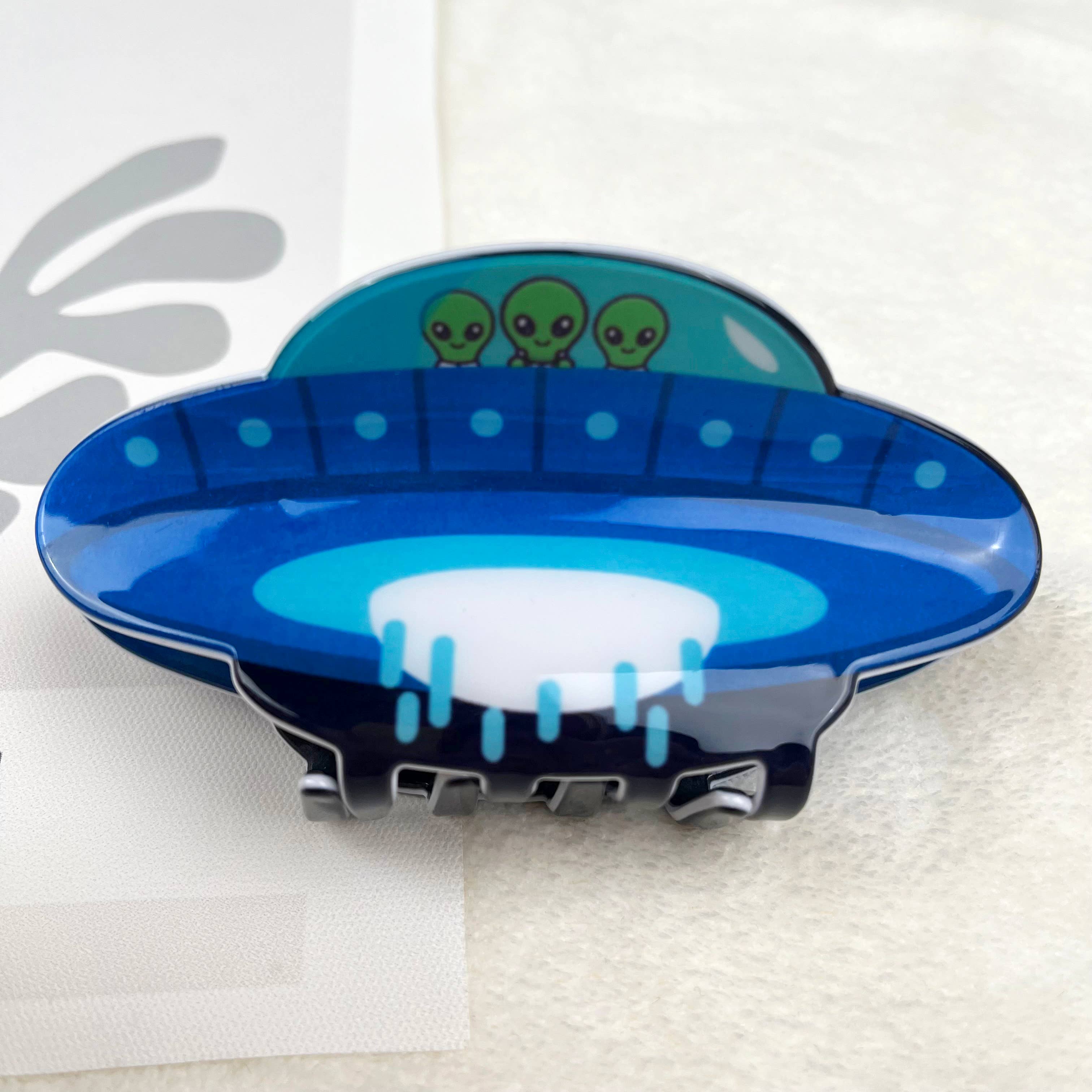 UFO Cartoon anime alien spaceship hair claw clip: C