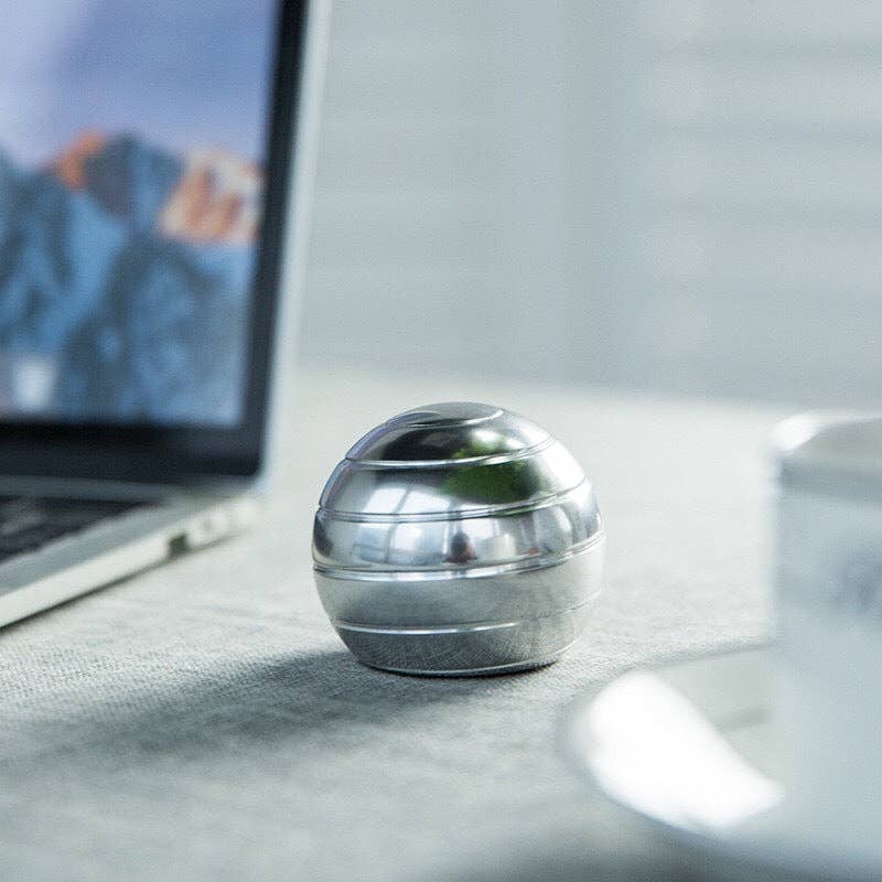 Aluminum Alloy Rotating Desktop Spinning Ball