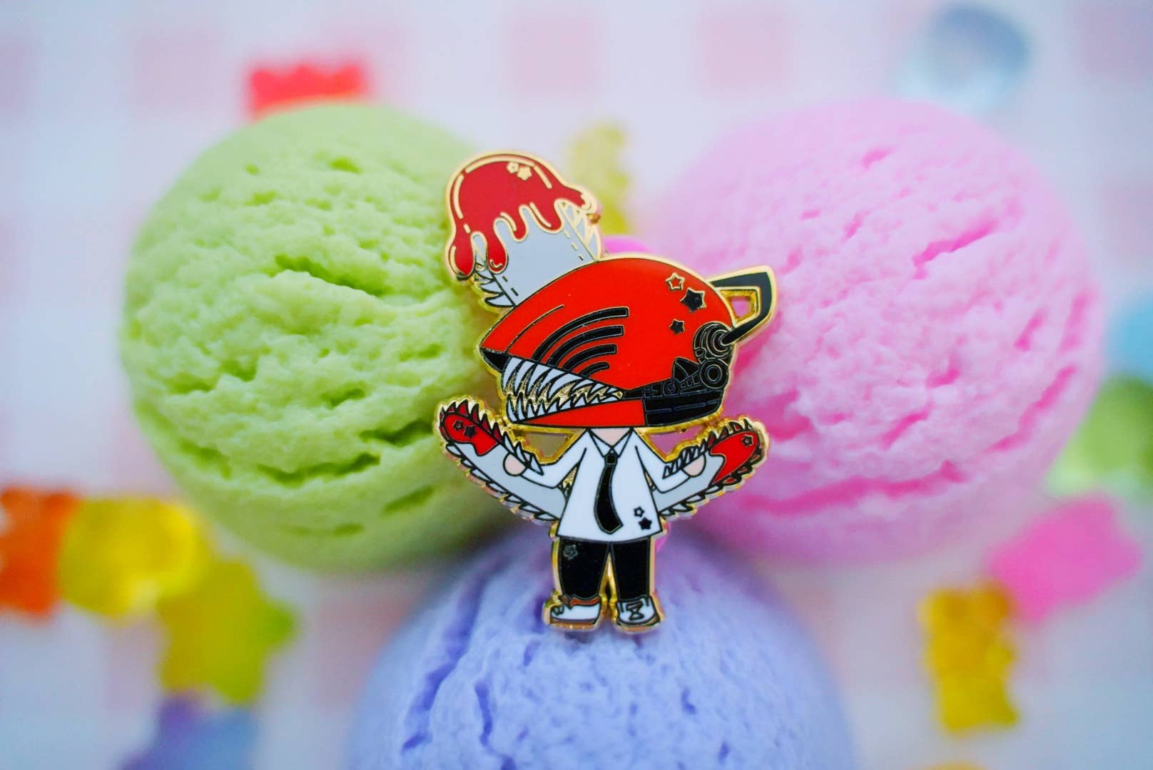 Anime Chainsaw Man Enamel Pin